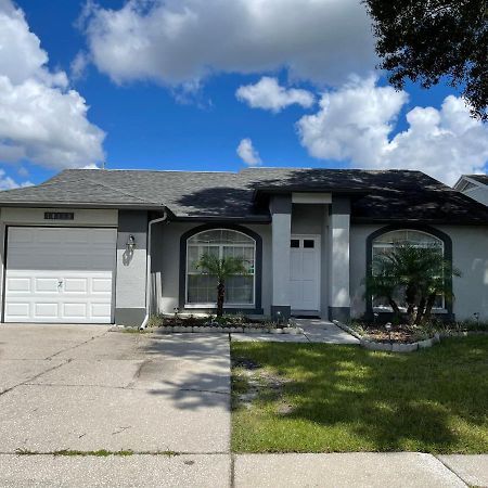 Cozy 3 Bedroom Home Close To Everything In Tampa! Экстерьер фото