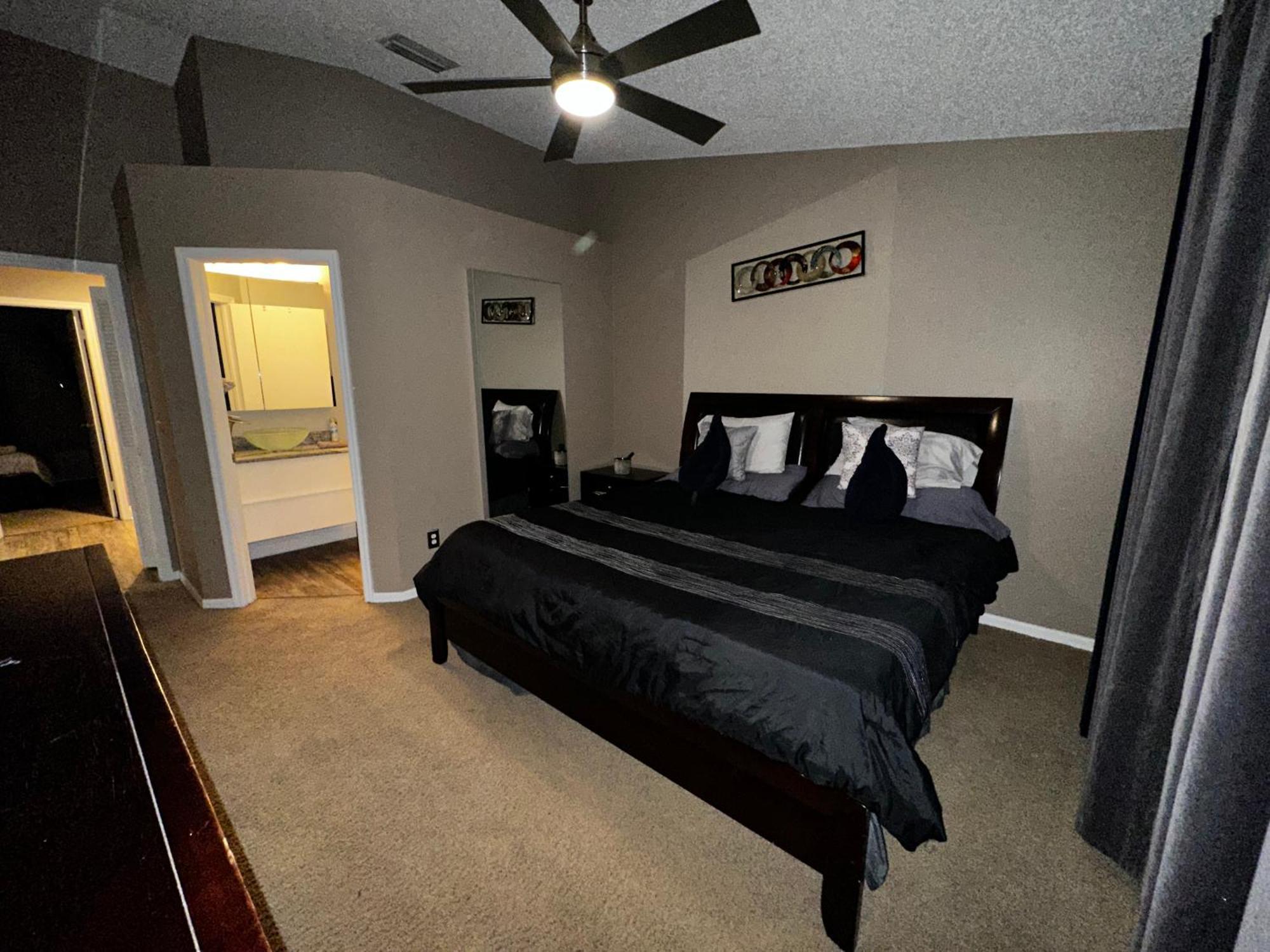 Cozy 3 Bedroom Home Close To Everything In Tampa! Экстерьер фото